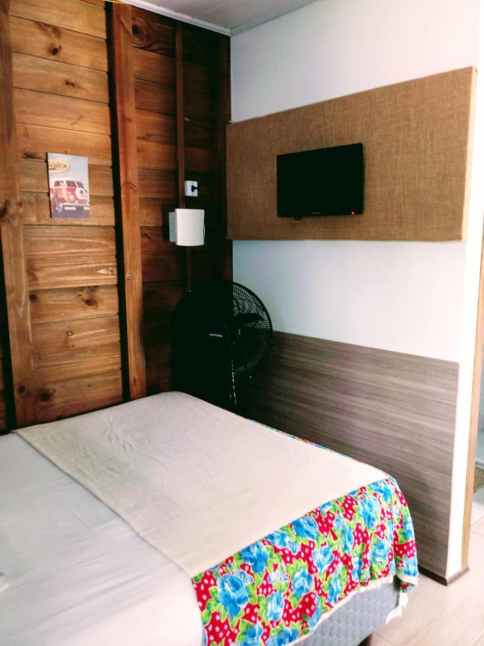 Meio Roots Cabanas De Aluguel Hotel Praia do Rosa Ngoại thất bức ảnh